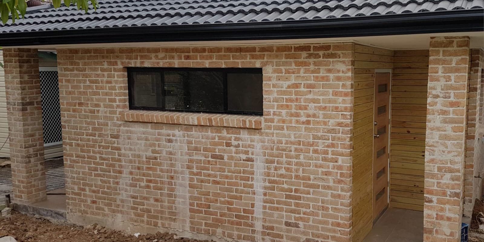 Granny flat construction on a Sydney residential block