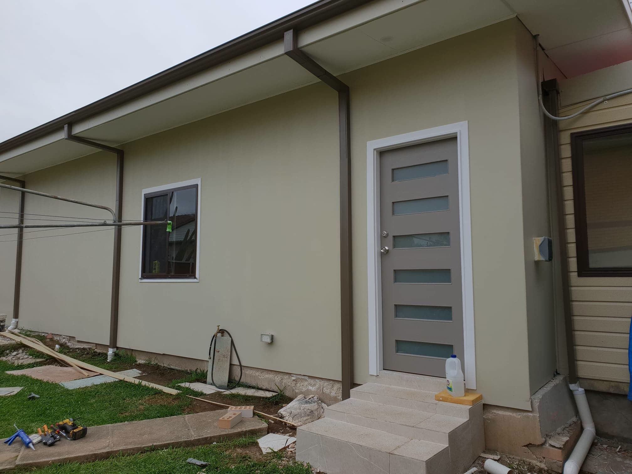 New dual occupancy build under construction on a Sydney block